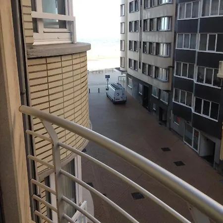 Apartment Gelegen App Met Lateraal Zeezicht *